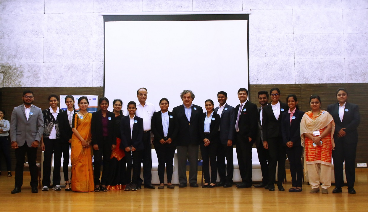 Dr. Christopher J Logothetis with participants, speakers for Cancer-India 2019 at Somaiya Vidyavihar