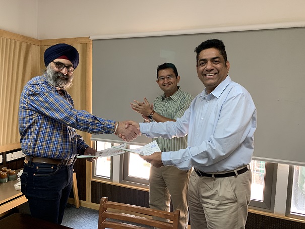 (L-R) Ravdeep Anand, Dr Taslimarif Saiyed, Lalith Kishore