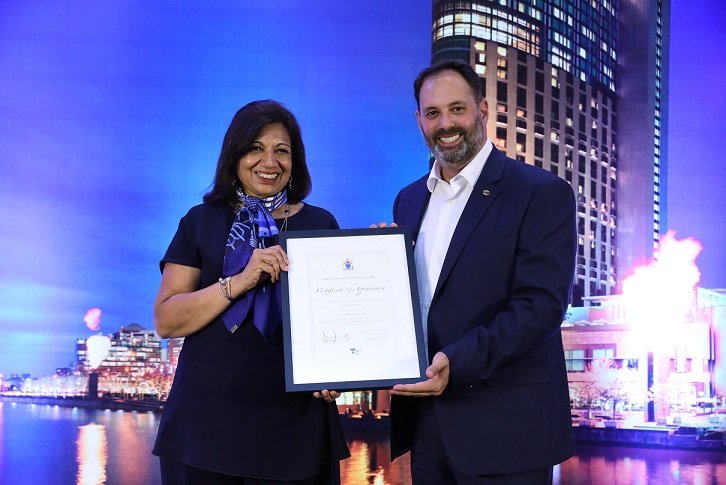 Dr Kiran Mazumdar-Shaw accepts her Certificate of Appointment as Victorian Business Ambassador from Hon Philip Dalidakis, Minister for Trade and Investment, State Government of Victoria, Australia